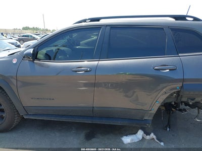 JEEP CHEROKEE