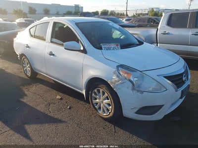 NISSAN VERSA