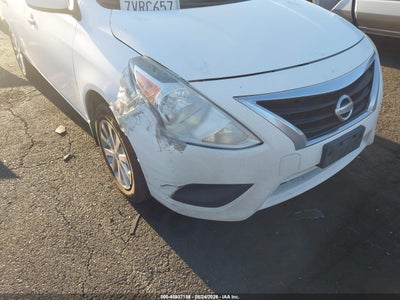 NISSAN VERSA