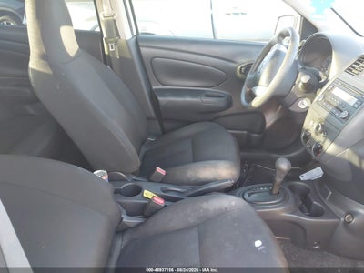NISSAN VERSA