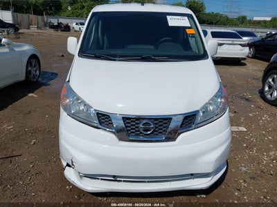 NISSAN NV200