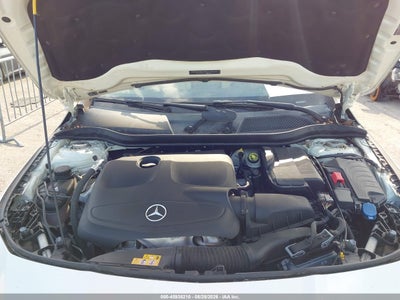 MERCEDES-BENZ CLA 250