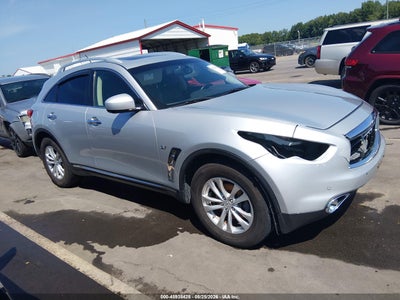 INFINITI QX70