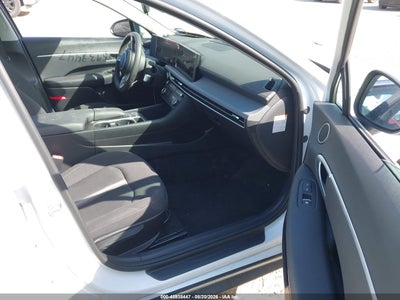 HYUNDAI SONATA HYBRID