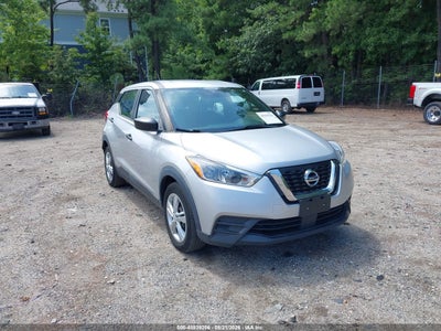2020 Nissan Kicks