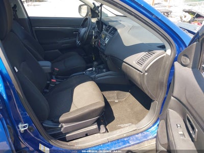 MITSUBISHI OUTLANDER SPORT