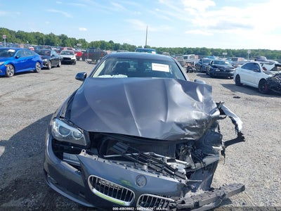 BMW 528I