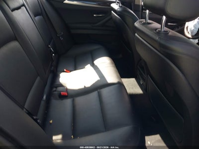 BMW 528I