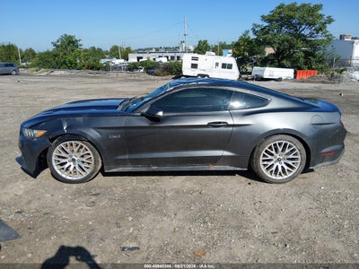 FORD MUSTANG