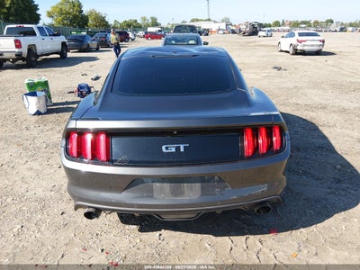FORD MUSTANG