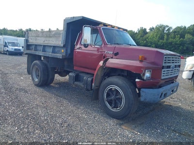 1990 FORD F700