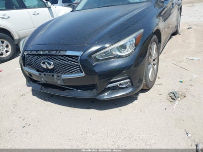 INFINITI Q50