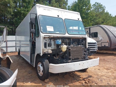 2016 Ford F-59 Commercial Stripped