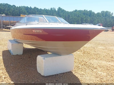 1997 Maxum 20'