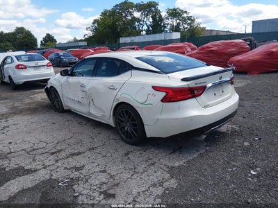 NISSAN MAXIMA