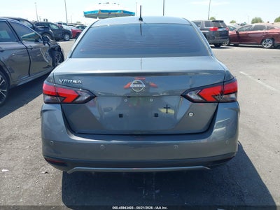 NISSAN VERSA