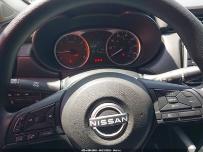 NISSAN VERSA