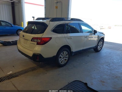 SUBARU OUTBACK