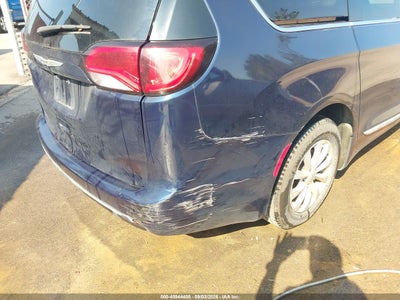 CHRYSLER PACIFICA