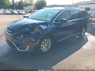 CHRYSLER PACIFICA