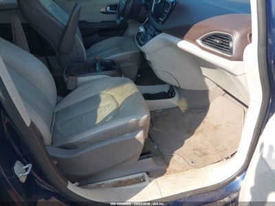 CHRYSLER PACIFICA
