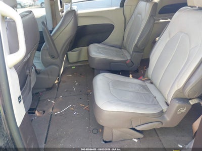 CHRYSLER PACIFICA