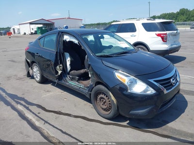 2015 Nissan Versa