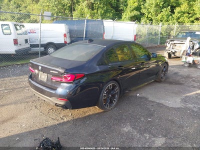 BMW M550