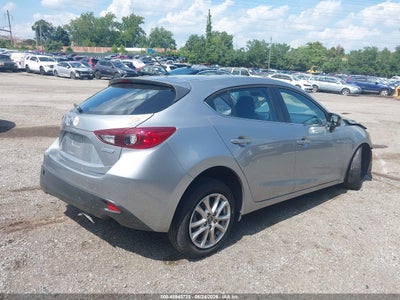MAZDA MAZDA3