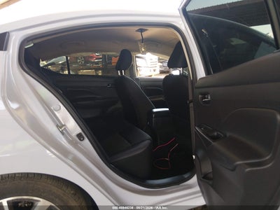 NISSAN VERSA
