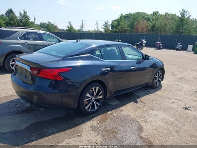 NISSAN MAXIMA