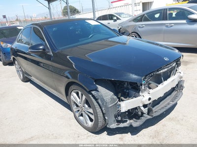 55SWF4JBXJU275778 MERCEDES-BENZ C 300 Photo 1