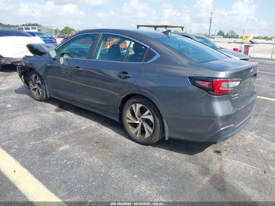 SUBARU LEGACY