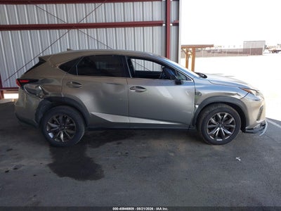 LEXUS NX 300