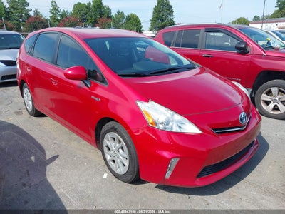 2013 Toyota Prius V