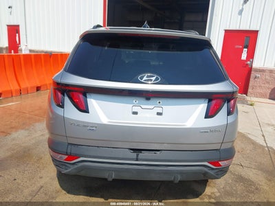 HYUNDAI TUCSON HYBRID