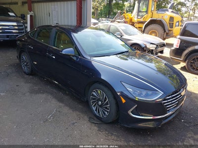 HYUNDAI SONATA HYBRID