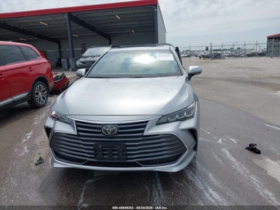 TOYOTA AVALON