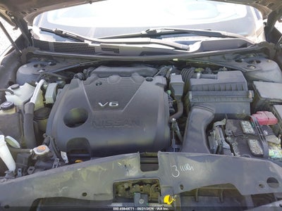 NISSAN MAXIMA