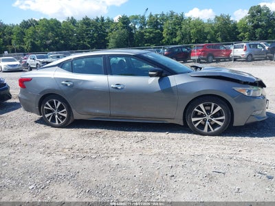 NISSAN MAXIMA