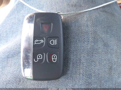 LAND ROVER LR4