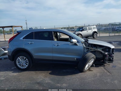 CADILLAC XT4