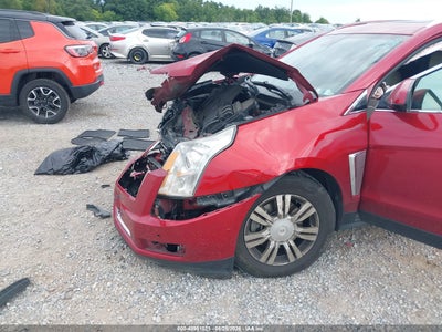 CADILLAC SRX