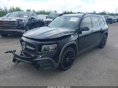 MERCEDES-BENZ GLB 250