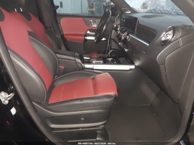MERCEDES-BENZ GLB 250