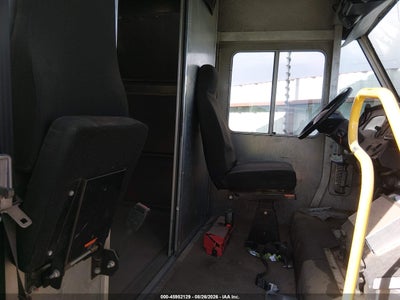 2018 FORD F-59 COMMERCIAL STRIPPED 7