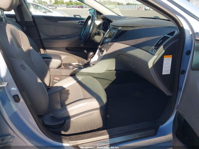 HYUNDAI SONATA HYBRID