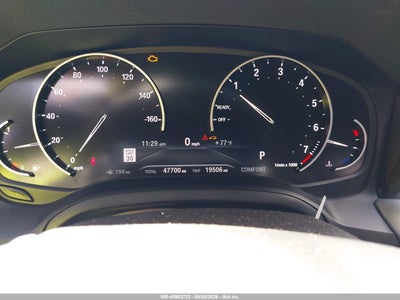 BMW 330I