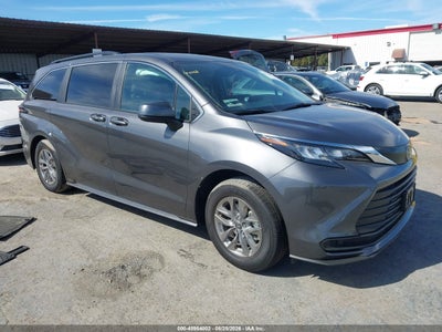 2025 Toyota Sienna