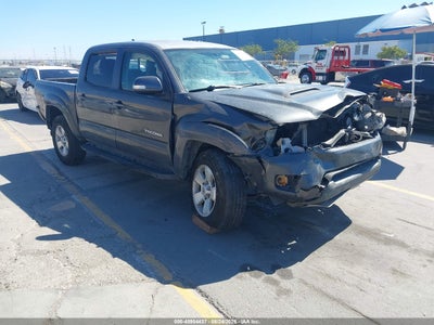 TOYOTA TACOMA